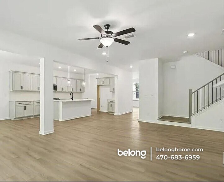 Building Photo - 99 Gresham Ct