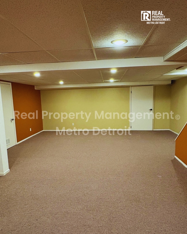 Building Photo - SPRING INTO YOUR NEW HOME