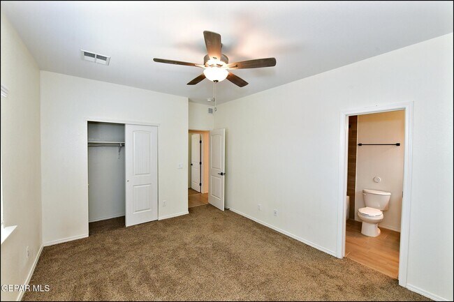 Building Photo - 5128 Joe Castillo St