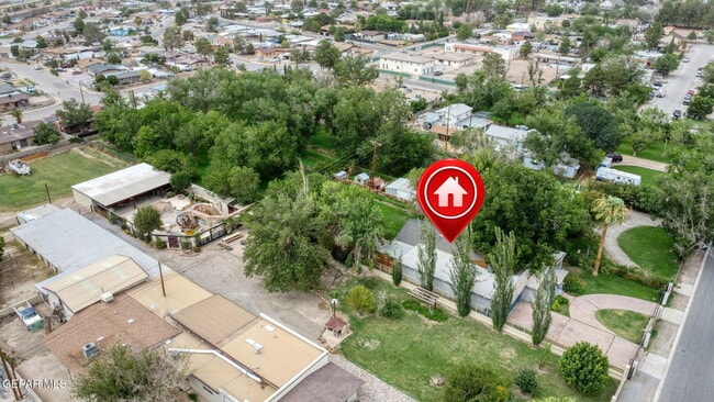 Building Photo - 7716 Wenda Dr