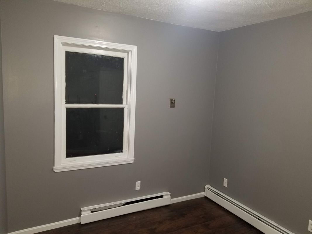 Building Photo - 897 Branch Ave