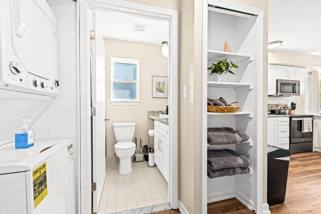 Building Photo - 27990 Gratiot Ave