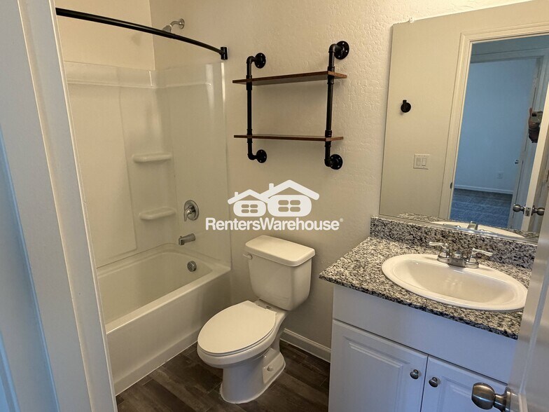 Building Photo - 3852 Princeton Ln