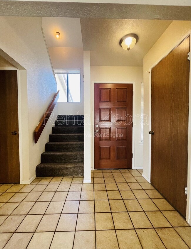 Building Photo - 3068 Colony Park Dr