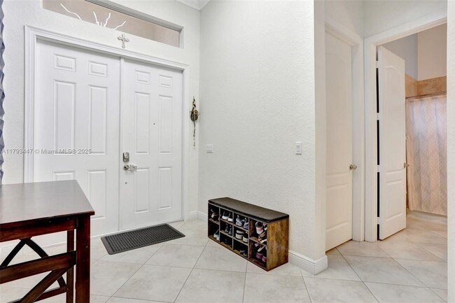 Building Photo - 8840 S Miralago Way