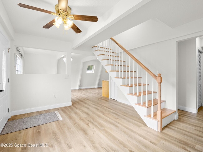 Building Photo - 6260 Marcy St