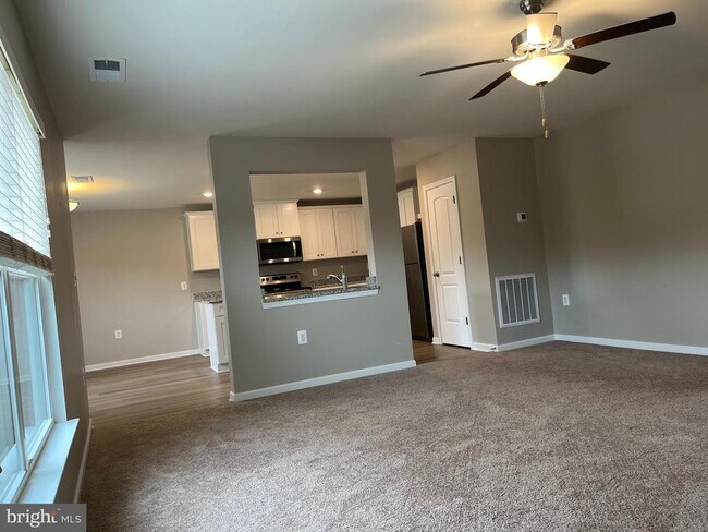 Building Photo - 104 Rappahannock Run