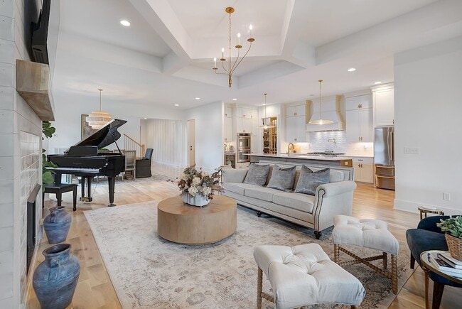 Building Photo - 3733 Estes Rd