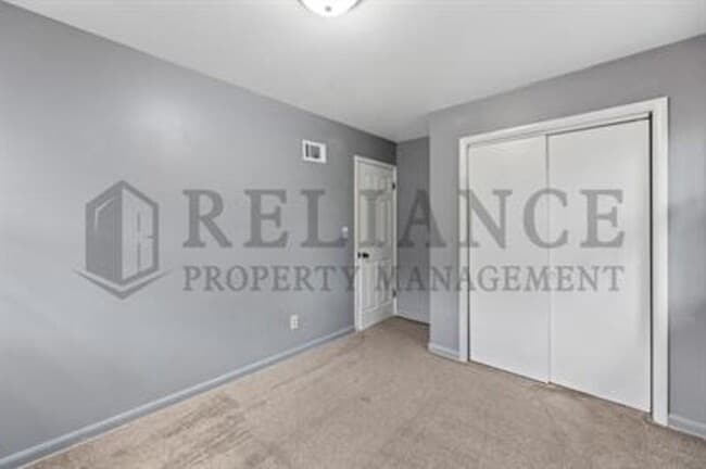 Building Photo - 1602 Luther E