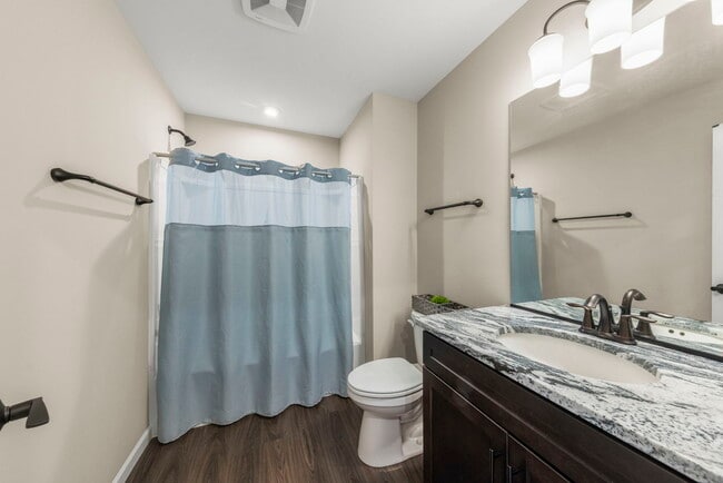 Building Photo - 2220 Weatherbee Ln