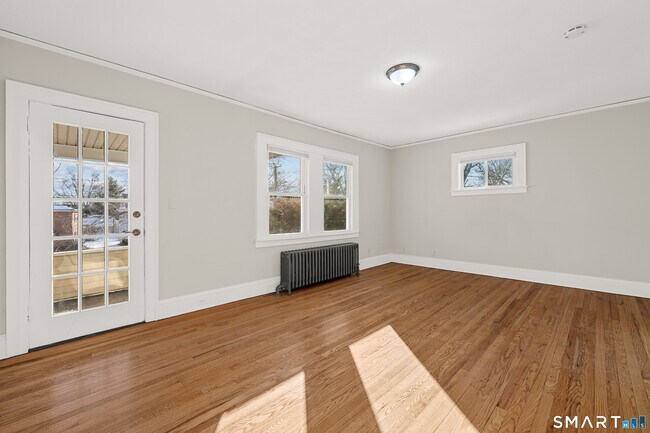 Building Photo - 1172 New Britain Ave