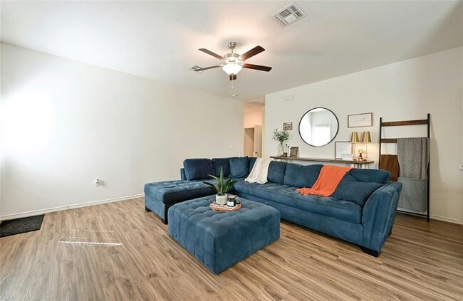 Building Photo - 3329 Colorado High Ave