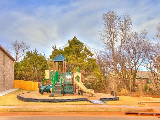 Building Photo - 3304 NW 149th St