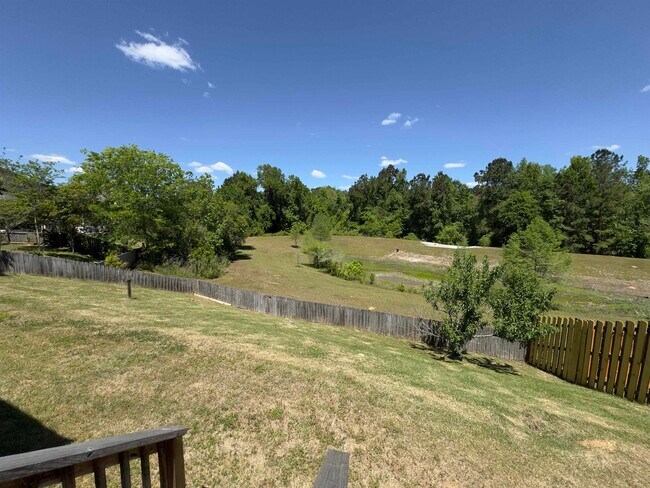 Building Photo - 2604 Ulysses Rd