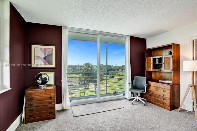 Building Photo - 805 Cypress Blvd