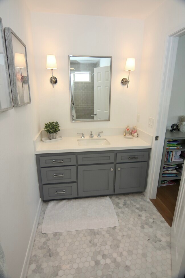 2nd Bathroom - 800 N Juanita Ave