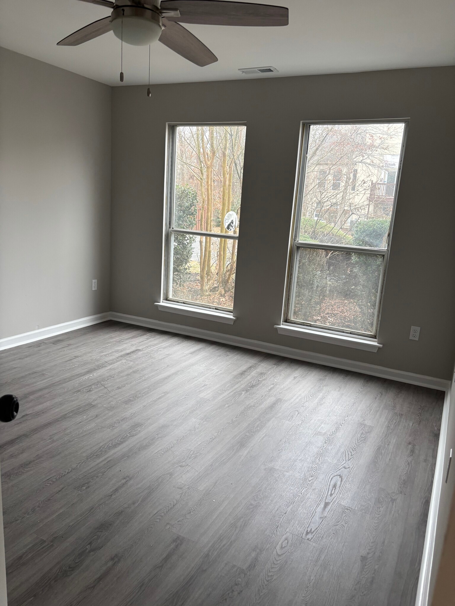 BEDROOM - 141 Woodlake Dr