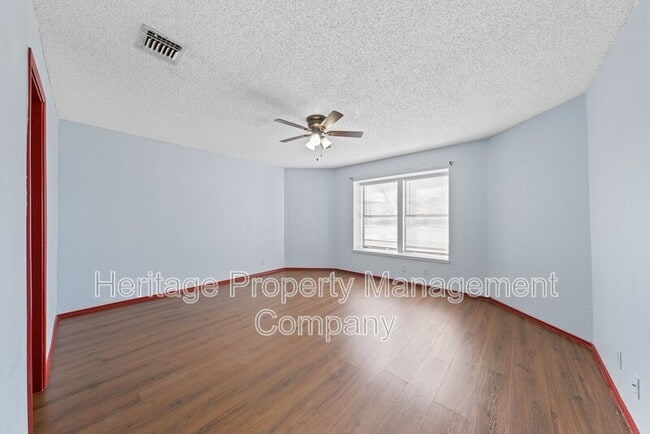 Building Photo - 7919 Wayside Trail