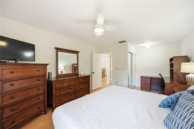 Building Photo - 1626 Brookhouse Dr