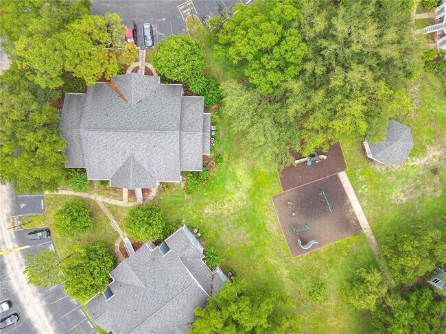 Building Photo - 2580 Grassy Point Dr