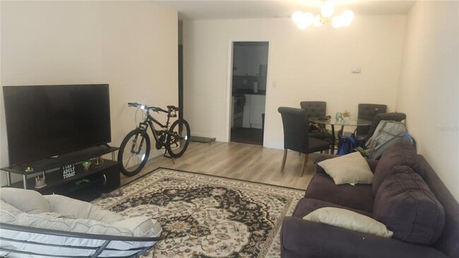 Building Photo - 7519 Dolonita Dr