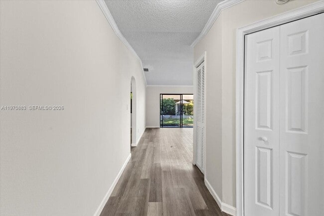 Building Photo - 9701 W Daffodil Ln