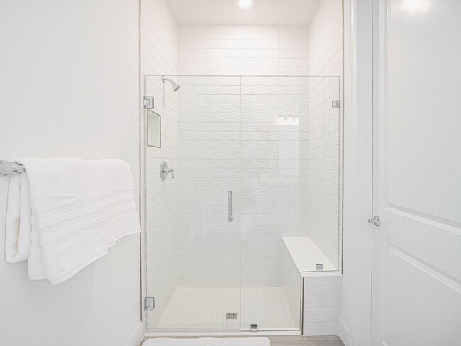 Building Photo - 1447 Harper Wy