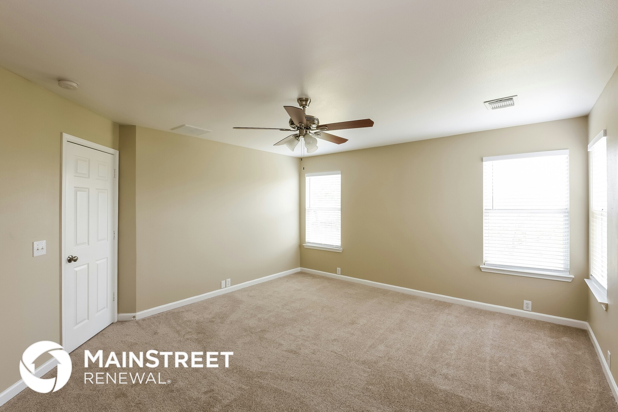 Building Photo - 8130 Rosespur Park