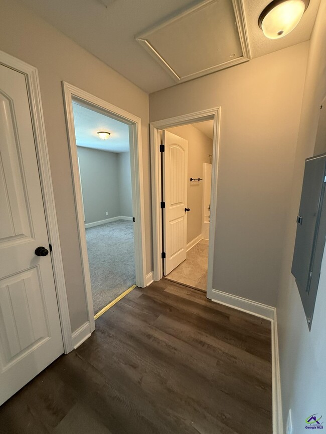 Building Photo - 317 Grayton Way