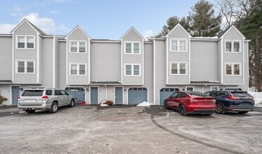 Building Photo - 1431 Pawtucket Blvd