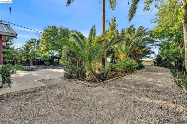 Building Photo - 3300 Concord Ave