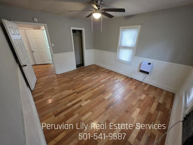 Building Photo - 210 N Monroe St