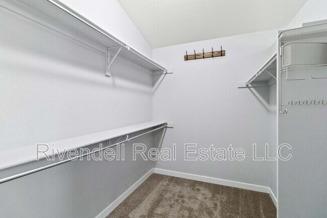 Building Photo - 3464 Morning Song Ct