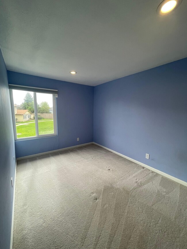 Building Photo - 34591 Bluestone Common