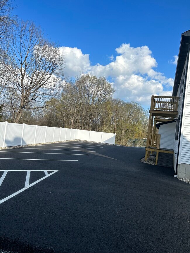 Building Photo - 23 Old Route 66