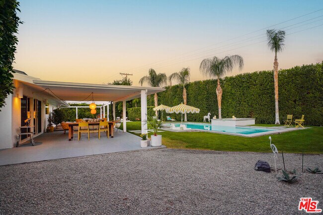 Building Photo - 2235 E Paseo Gracia