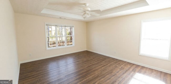 Building Photo - 838 Pond View Ct