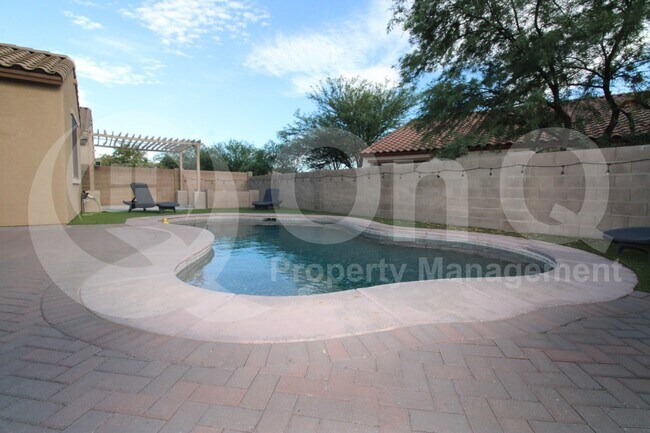 Building Photo - 11879 W Byron Wolfe Dr