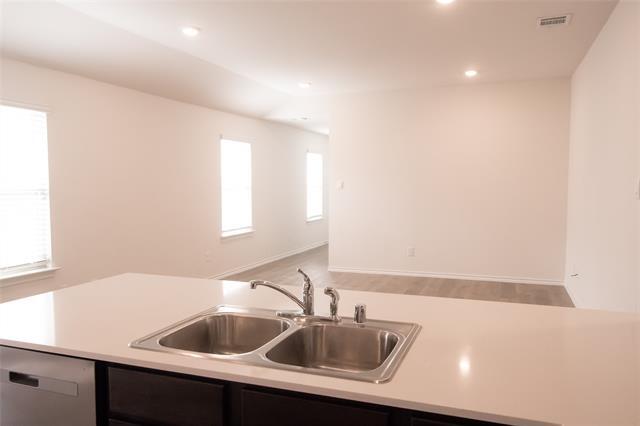 Building Photo - 1221 Nursery Dr