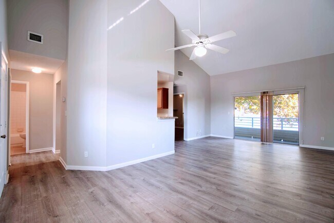Building Photo - 3401 NW 44th St