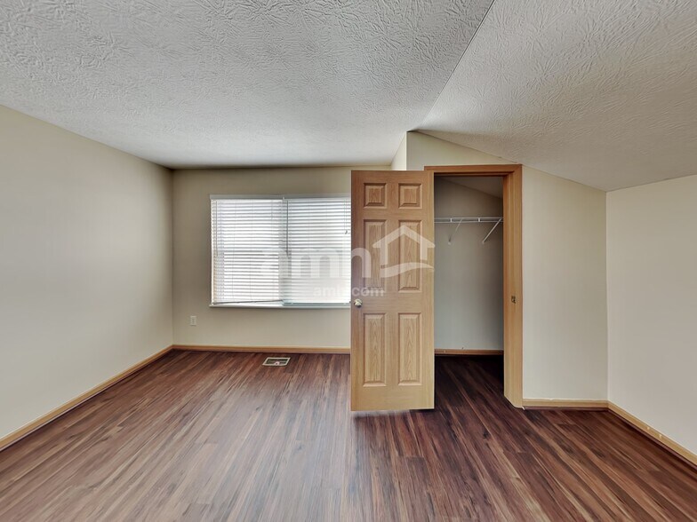 Building Photo - 7253 Winterbek Ave