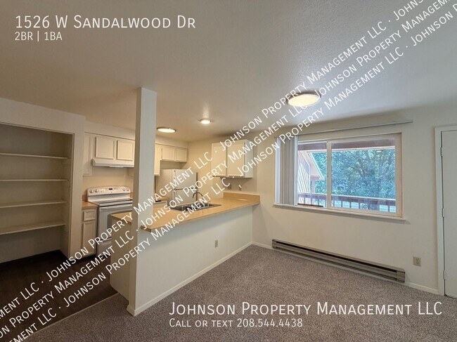 Building Photo - 1526 W Sandalwood Dr