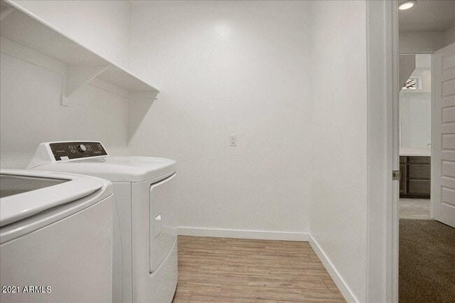 Building Photo - 24973 N 172nd Dr