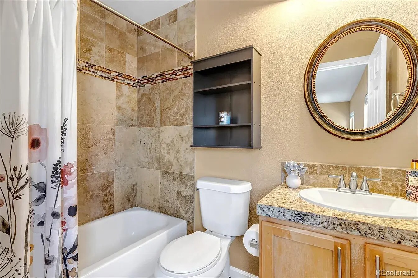 Building Photo - 7951 S Kittredge Way