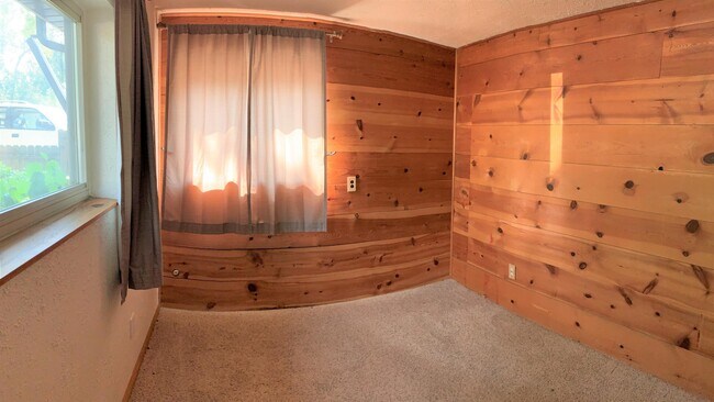 Building Photo - 104 East St