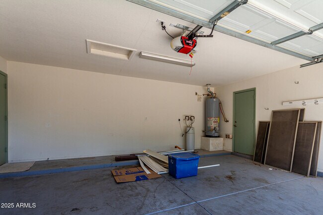 Building Photo - 12712 S 175th Dr