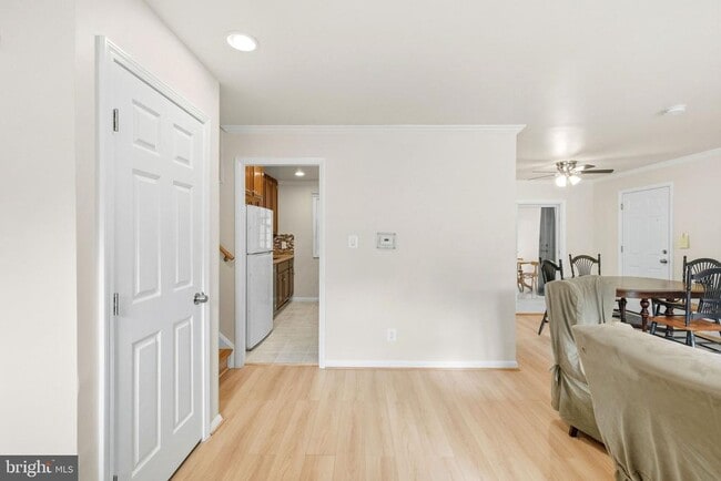 Building Photo - 7810 Kalorama Rd