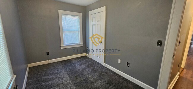 Building Photo - 44-46 S Ewing St
