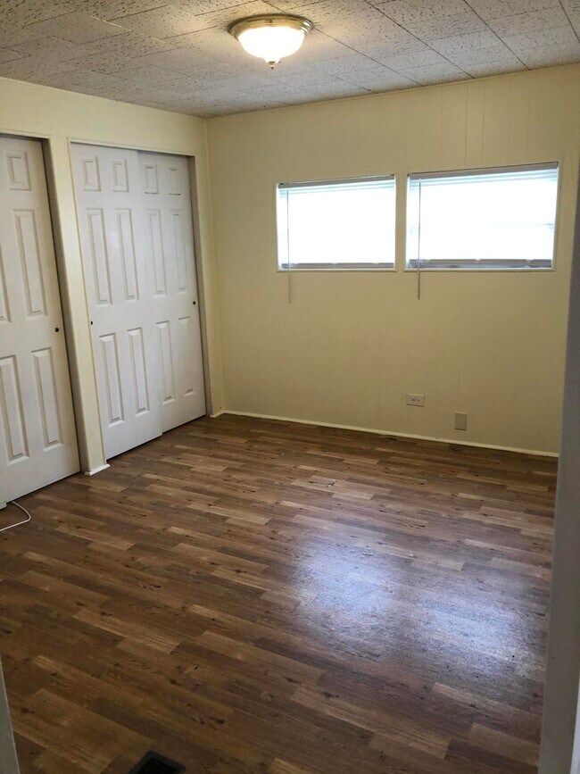 Building Photo - 1511 SW 65th Terrace