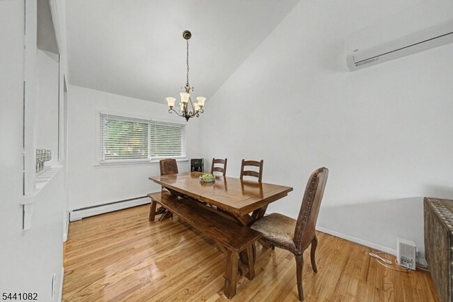 Building Photo - 23 Distler Ave